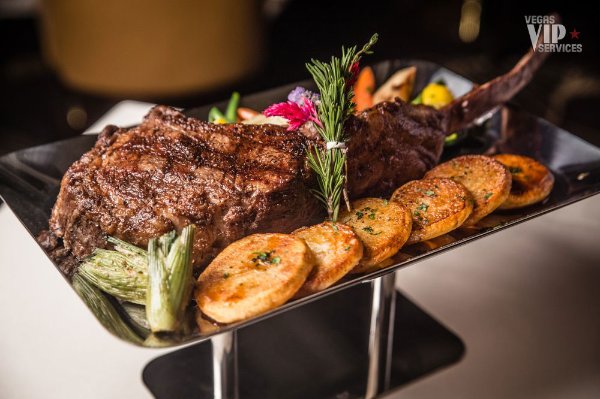 vegas-steak