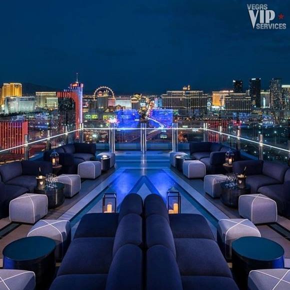 patio-seating