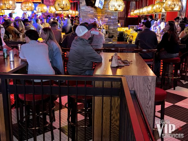 bottle-service-table