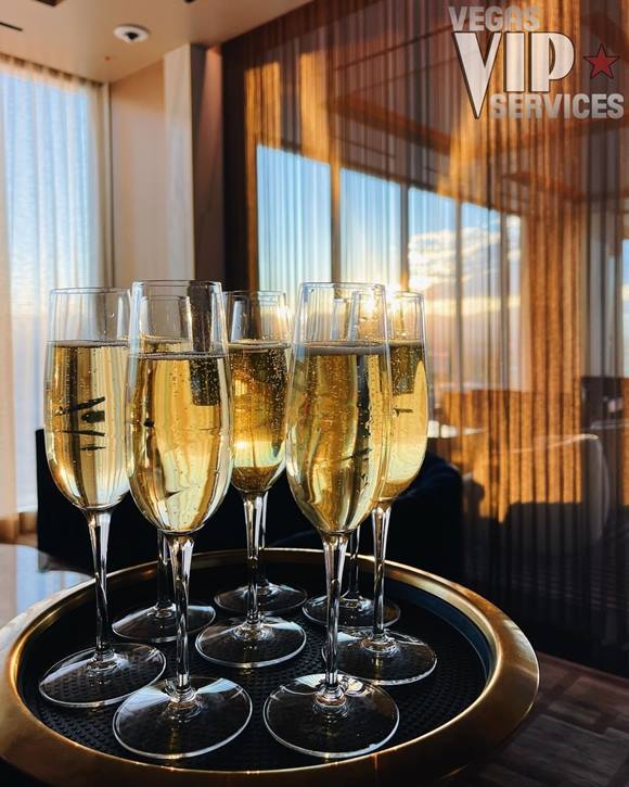 bachelor-champagne