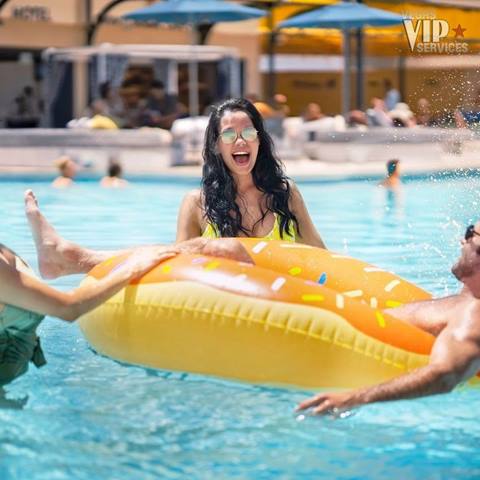 vegas-pool-ready