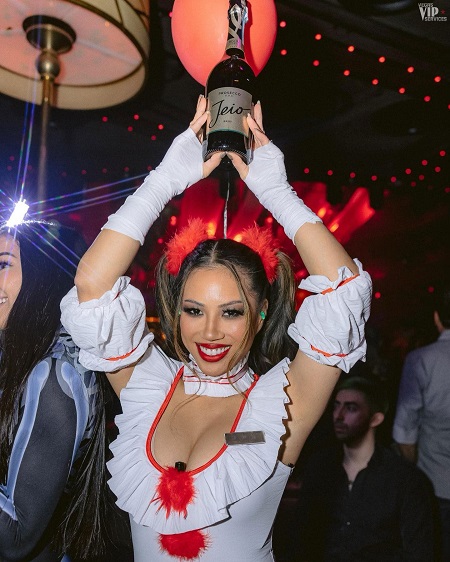 How does Bottle Service work in Las Vegas?