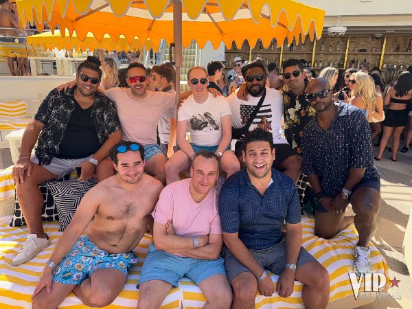 liv-beach-pool-couch-crew